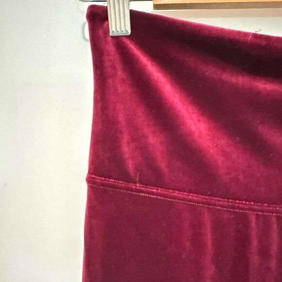 SPANX Women’s Velvet High Rise Legging Pants XL Burgundy Bordeau Maroon Holiday - Picture 6 of 9